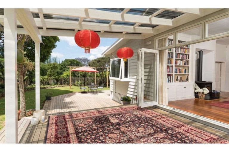 Photo of property in 9 Kendall Road, Kerikeri, 0230