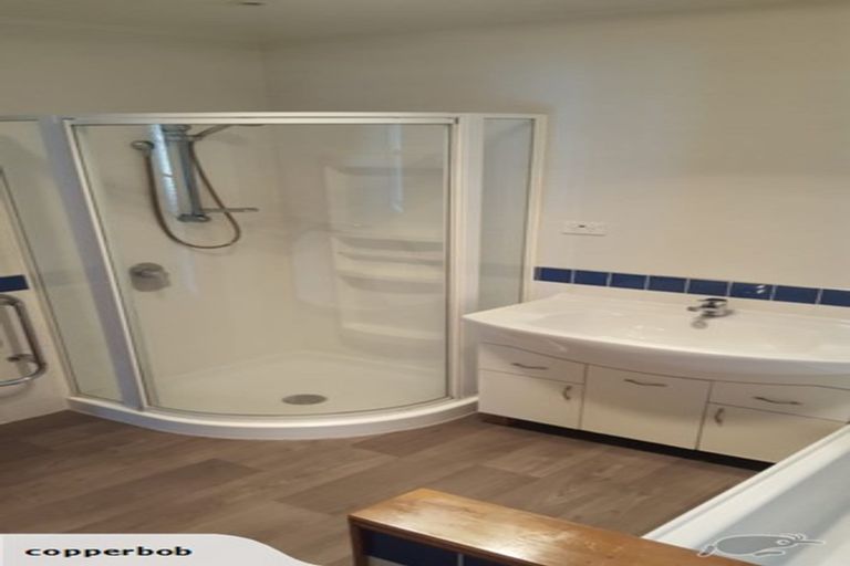 Photo of property in 5 Fawcett Road, Laingholm, Auckland, 0604