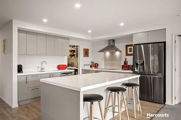 Photo of property in 85 Shillingford Boulevard, Rolleston, 7615