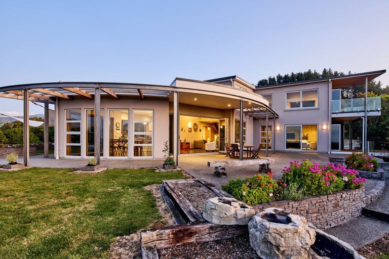 Photo of property in 102 Kuku East Road, Kuku, Levin, 5570