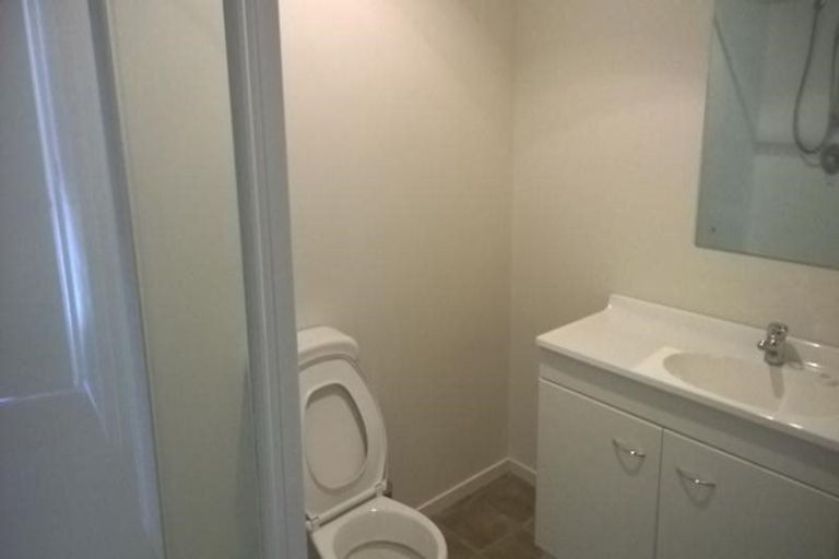 Photo of property in 92b Peverel Street, Riccarton, Christchurch, 8041