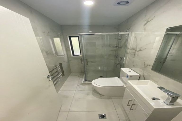 Photo of property in 122c Cargill Street, Papakura, 2110