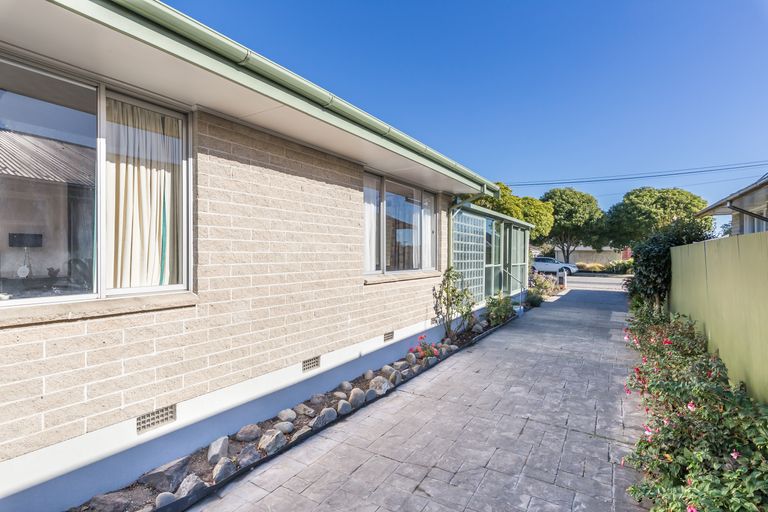 Photo of property in 9 Leacroft Street, Bishopdale, Christchurch, 8053