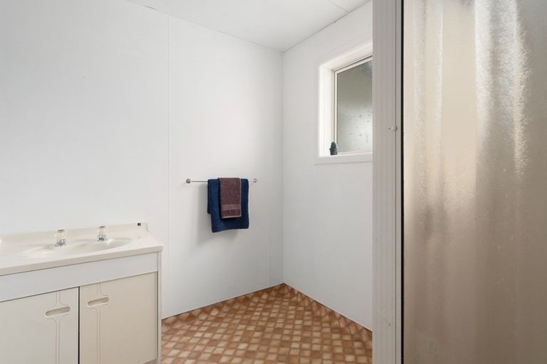 Photo of property in 347 Standish Road, Toko, Stratford, 4394