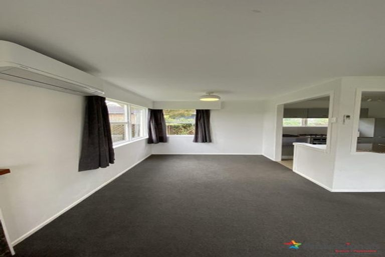 Photo of property in 119 Edgewater Drive, Pakuranga, Auckland, 2010