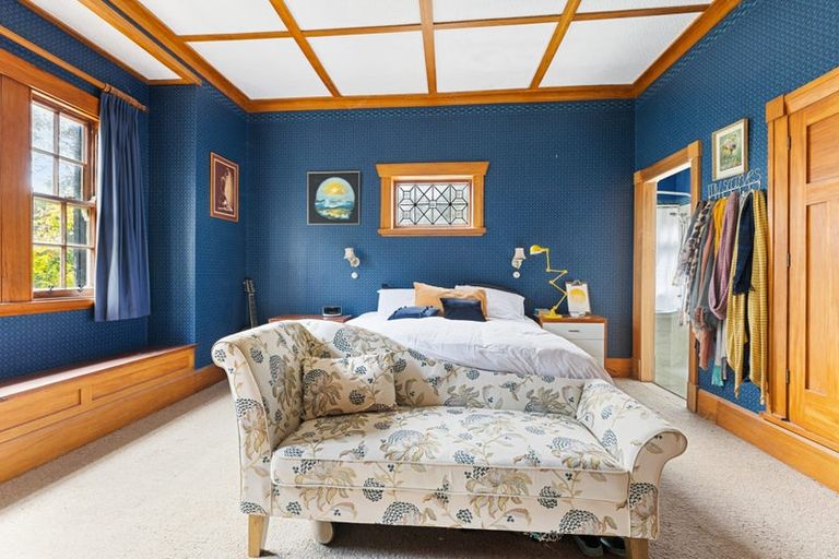 Photo of property in 353 Devon Street West, Lynmouth, New Plymouth, 4310