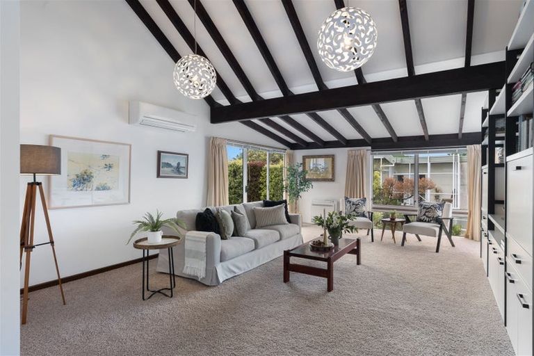 Photo of property in 19 Santa Maria Avenue, Mount Pleasant, Christchurch, 8081