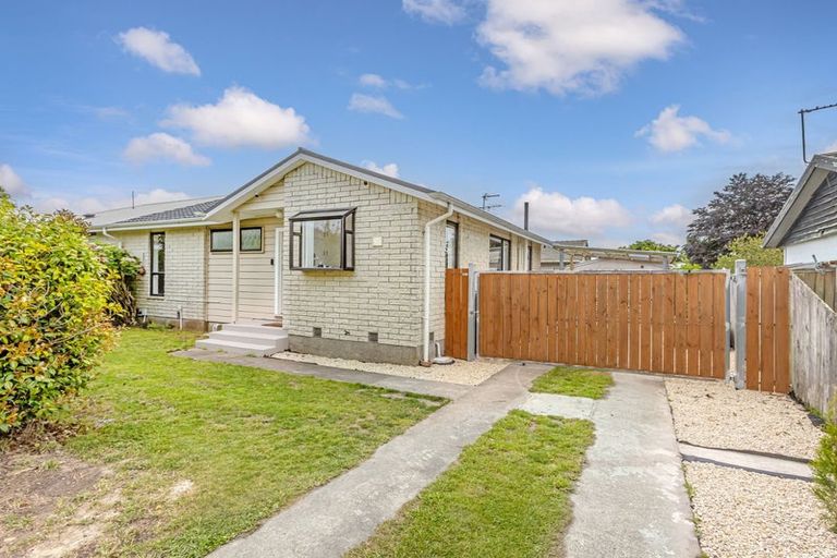 Photo of property in 2/180 Buchanans Road, Hei Hei, Christchurch, 8042