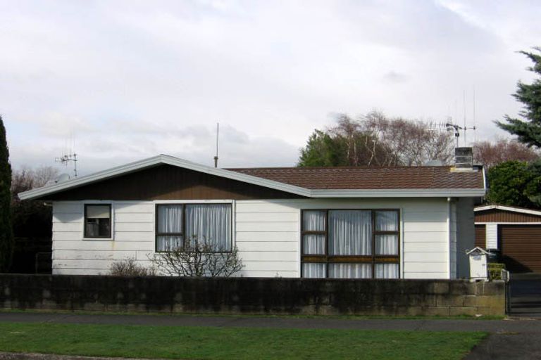 Photo of property in 33 Totara Road, Awapuni, Palmerston North, 4412