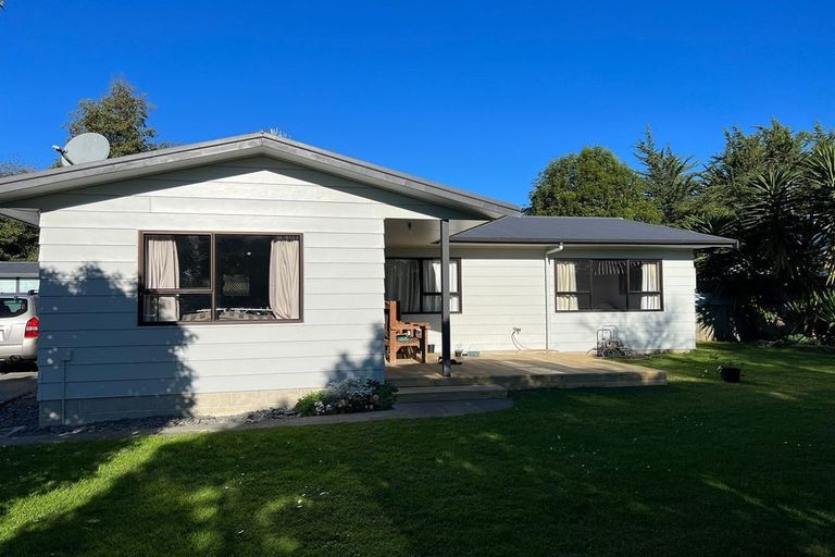 Photo of property in 1 Perry Crescent, Greenmeadows, Napier, 4112