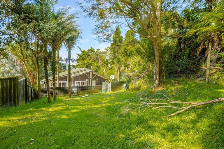 Photo of property in 1260 Huia Road, Huia, Auckland, 0604