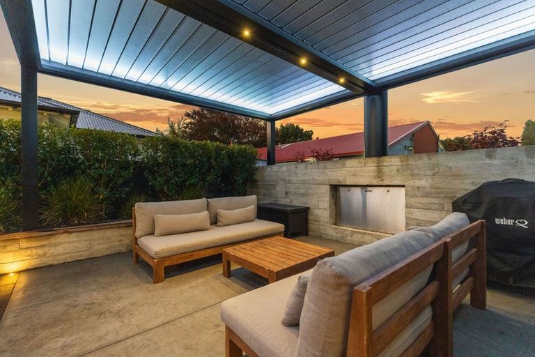 Photo of property in 114a Paparoa Street, Papanui, Christchurch, 8053