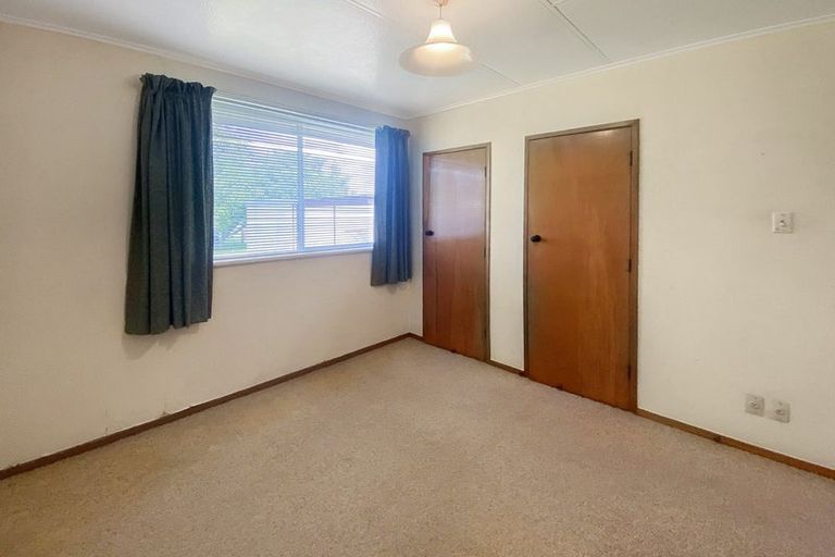 Photo of property in 21 Dampier Avenue, Awapuni, Palmerston North, 4412