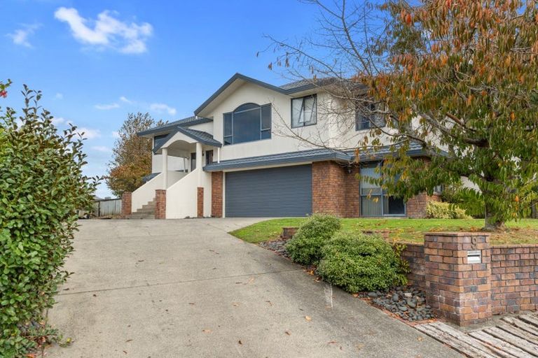 Photo of property in 9 Guernsey Place, Grandview Heights, Hamilton, 3200
