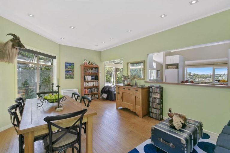 Photo of property in 59 Spencer Street, Crofton Downs, Wellington, 6035