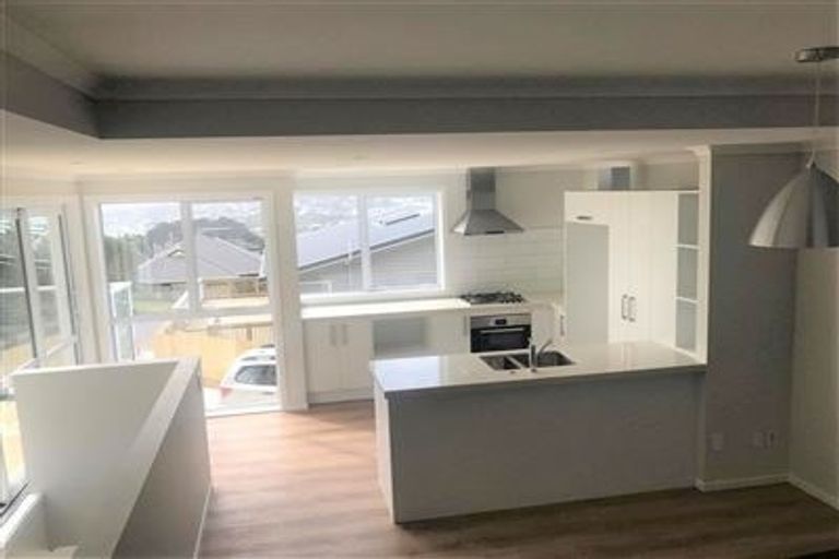 Photo of property in 75b John Sims Drive, Broadmeadows, Wellington, 6035