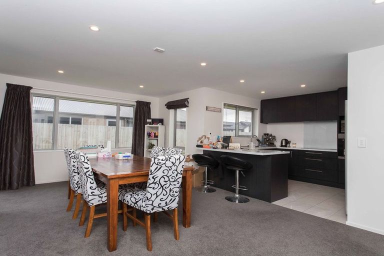 Photo of property in 23 Luxembourg Crescent, Halswell, Christchurch, 8025