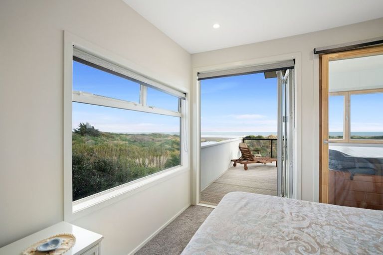 Photo of property in 5 Somerset Grove, Waitarere Beach, Levin, 5510