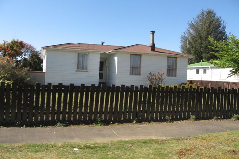 Photo of property in 12 Hinerangi Street, Turangi, 3334