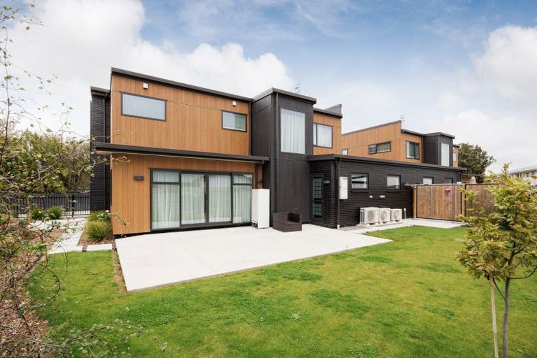 Photo of property in 18a Roy Street, Palmerston North, 4410
