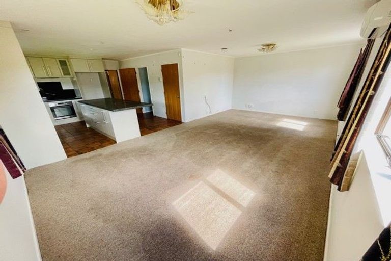 Photo of property in 3 Hastings Grove, Wainuiomata, Lower Hutt, 5014