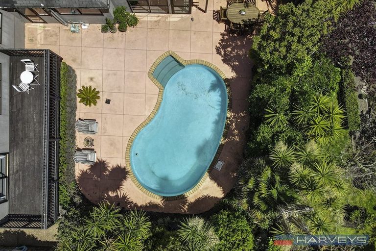 Photo of property in 23 Charles Prevost Drive, The Gardens, Auckland, 2105