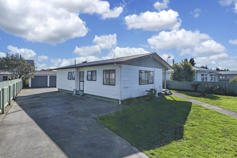 Photo of property in 1304 Jubilee Street, Mayfair, Hastings, 4122