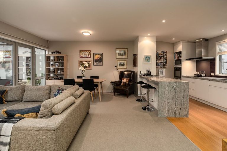 Photo of property in 22 Mona Vale Avenue, Riccarton, Christchurch, 8011