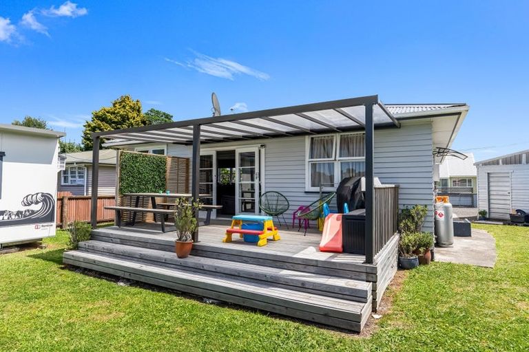 Photo of property in 1 Tui Street, Outer Kaiti, Gisborne, 4010