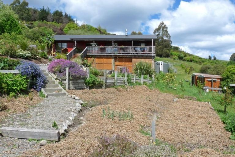 Photo of property in 8 Hooper Place, Wakefield, 7025