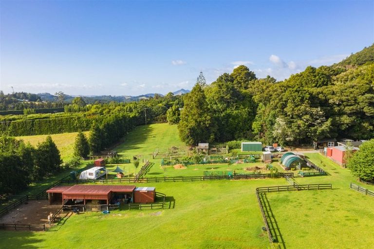 Photo of property in 52 Garden Hill Lane, Maungatapere, Whangarei, 0179