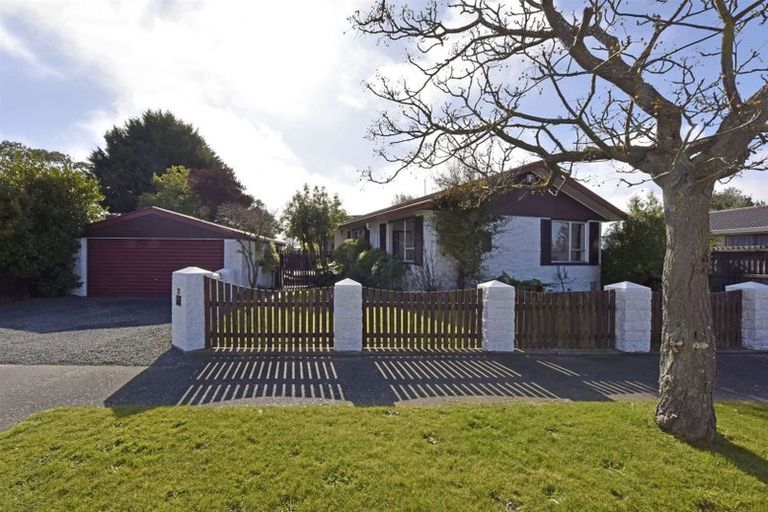 Photo of property in 72 Orrick Crescent, Avondale, Christchurch, 8061