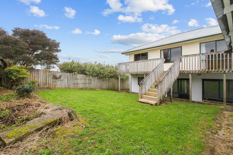 Photo of property in 33a Stevenson Road, Clarks Beach, 2122