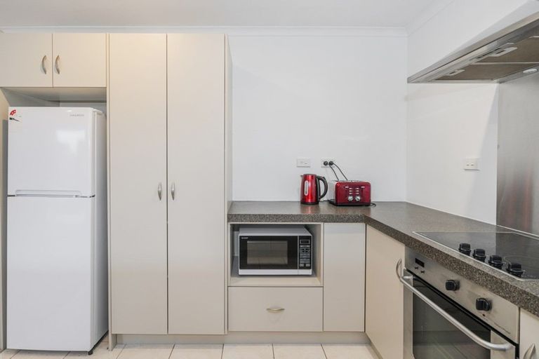 Photo of property in 86 Albert Street, Whitianga, 3510