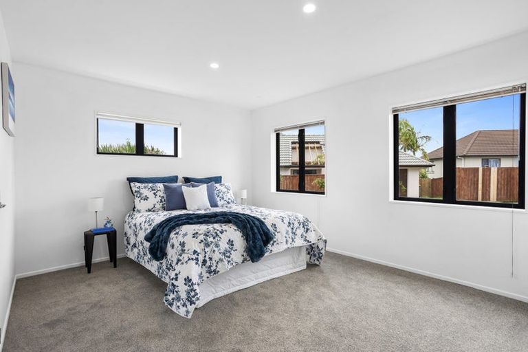 Photo of property in 105 Alec Craig Way, Gulf Harbour, Whangaparaoa, 0930