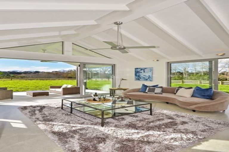 Photo of property in 669 Kahikatea Flat Road, Waitoki, Kaukapakapa, 0871