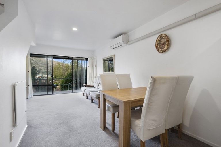 Photo of property in Goldridge Apartments, 22/43 Goldridge Way, Queenstown, 9300