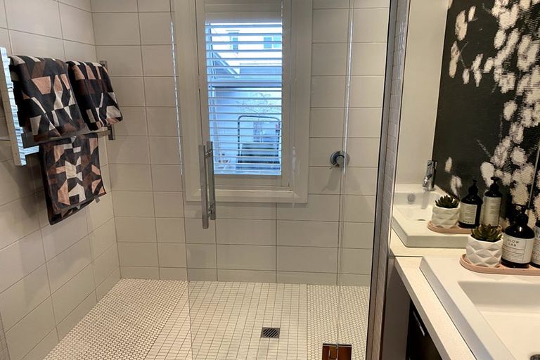 Photo of property in 107 Hamilton Avenue, Ilam, Christchurch, 8041