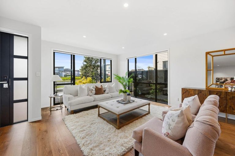 Photo of property in 20c Scott Road, Hobsonville, Auckland, 0616