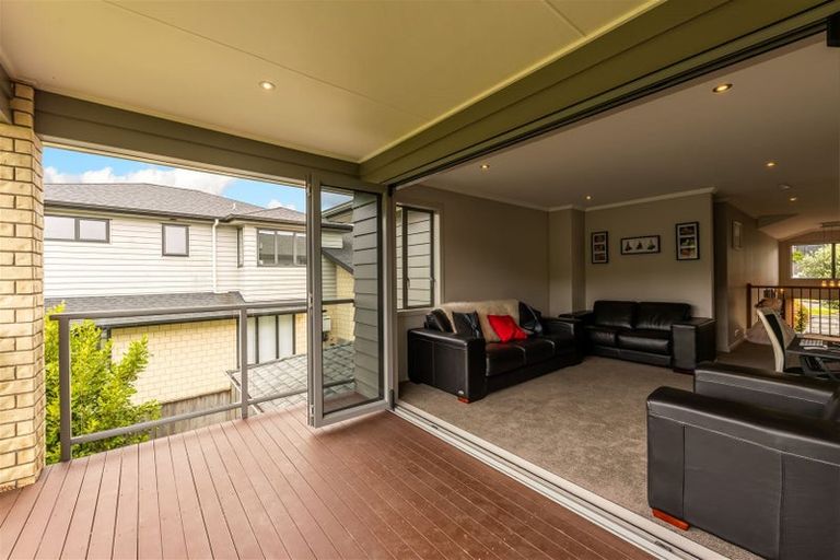 Photo of property in 22 Dawood Place, The Gardens, Auckland, 2105
