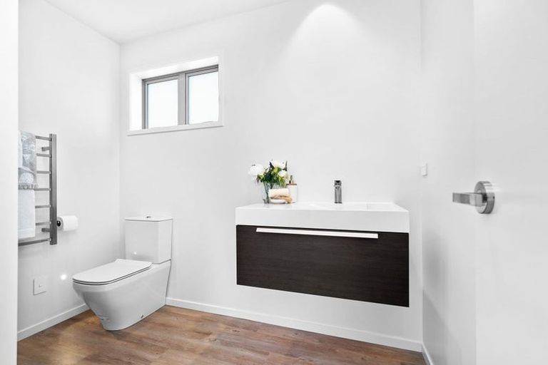 Photo of property in 80 Marsden Point Road, Ruakaka, 0116