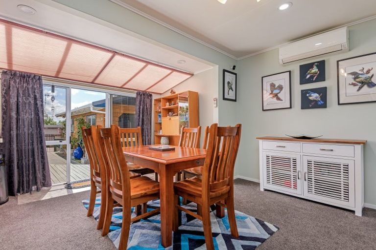 Photo of property in 43 Benmore Avenue, Cloverlea, Palmerston North, 4412