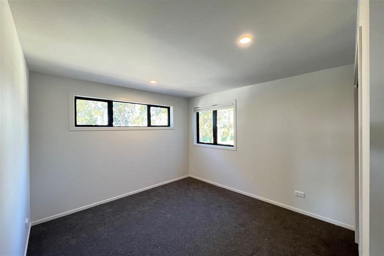Photo of property in 1 Aramata Road, Papakura, 2110