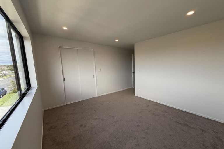 Photo of property in 8 Clementine Place, Bucklands Beach, Auckland, 2014