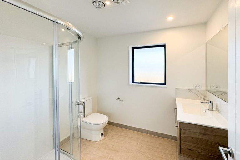 Photo of property in 42 Mehrtens Crescent, Woodend, 7691