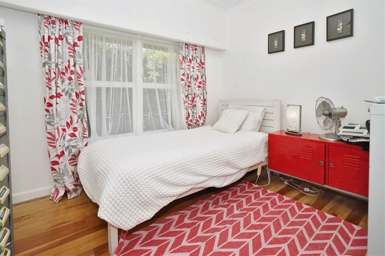 Photo of property in 300 Cambridge Road, Hillcrest, Hamilton, 3216