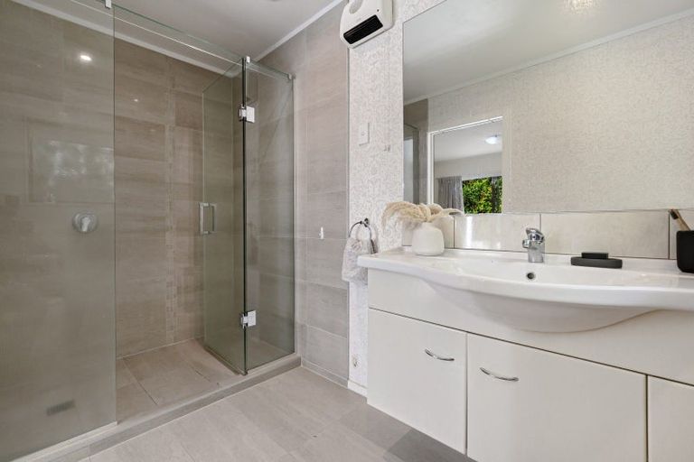 Photo of property in 45 Rewarewa Place, Matua, Tauranga, 3110