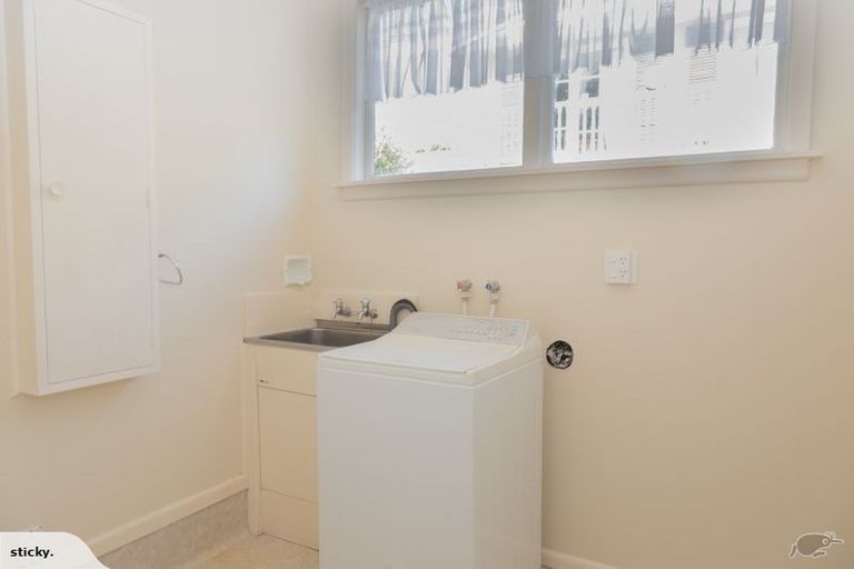 Photo of property in 65 Parkstone Avenue, Ilam, Christchurch, 8041