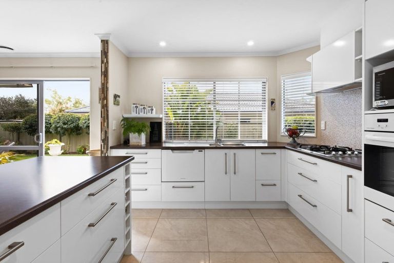 Photo of property in 50d Puketapu Road, Taradale, Napier, 4112