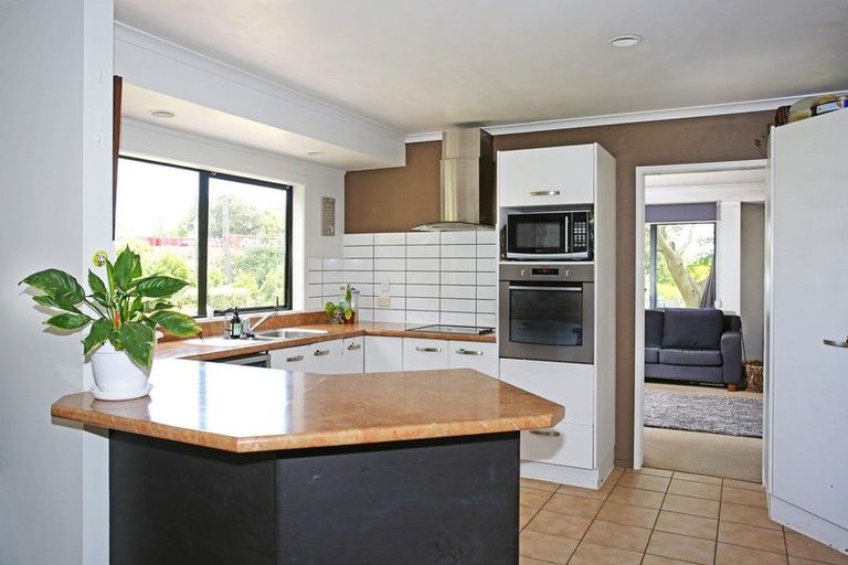 Photo of property in 11d Hyland Place, Waiuku, 2681